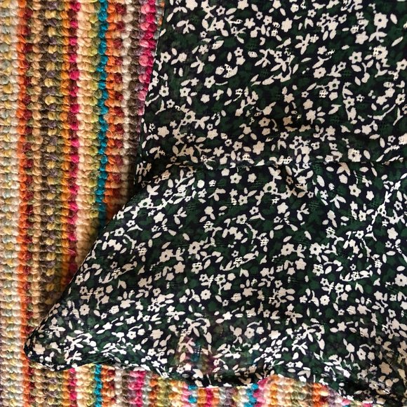 Green and Navy Floral Dress - Picture 4 of 5